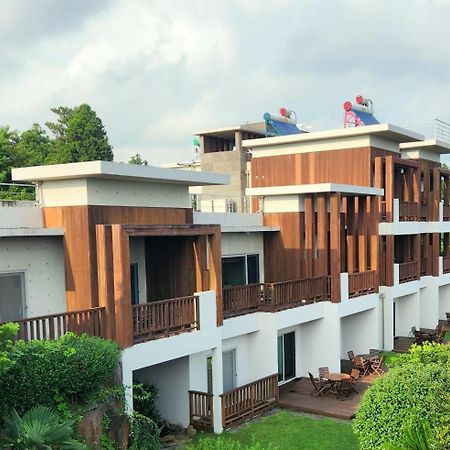 Jeju Eco Suites Seogwipo Ngoại thất bức ảnh