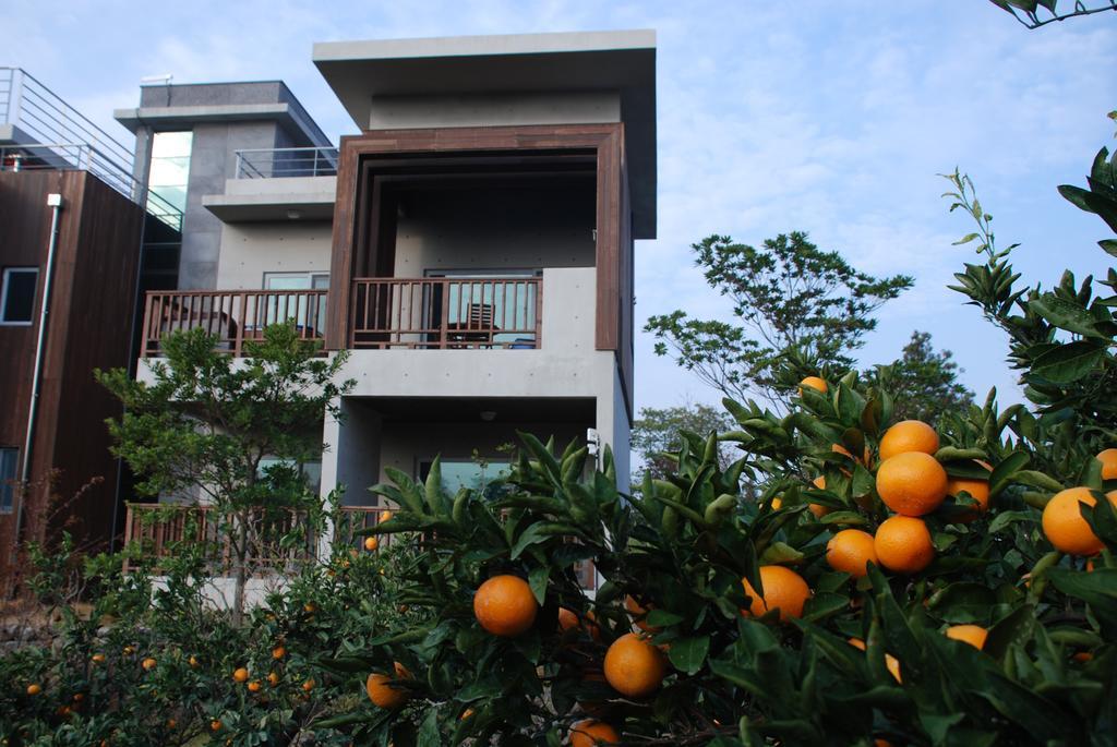 Jeju Eco Suites Seogwipo Ngoại thất bức ảnh