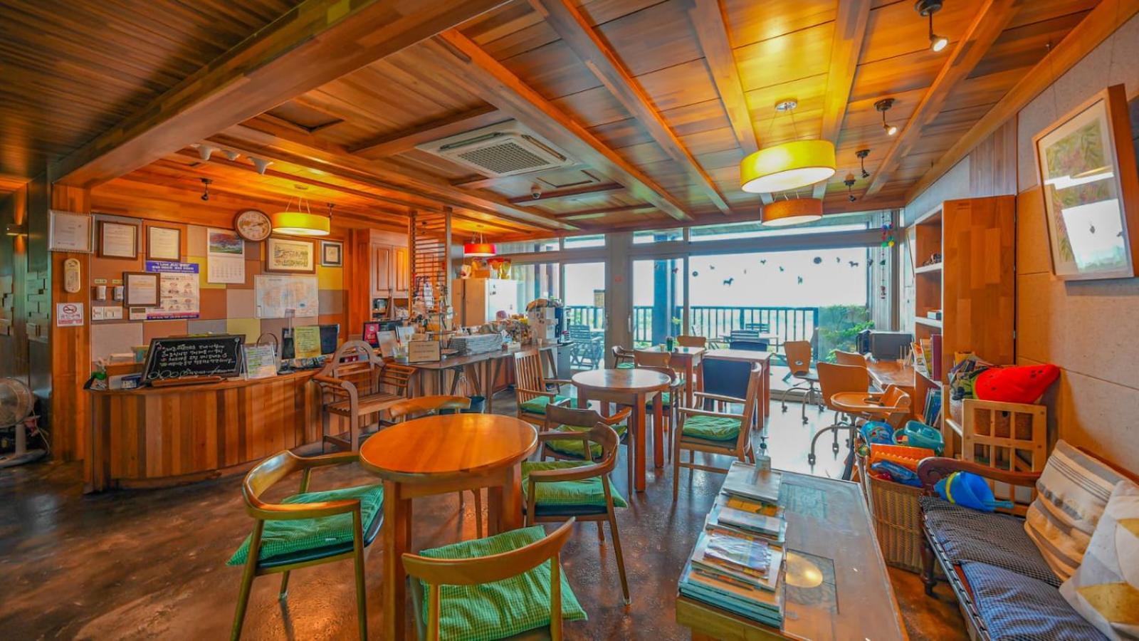 Jeju Eco Suites Seogwipo Ngoại thất bức ảnh