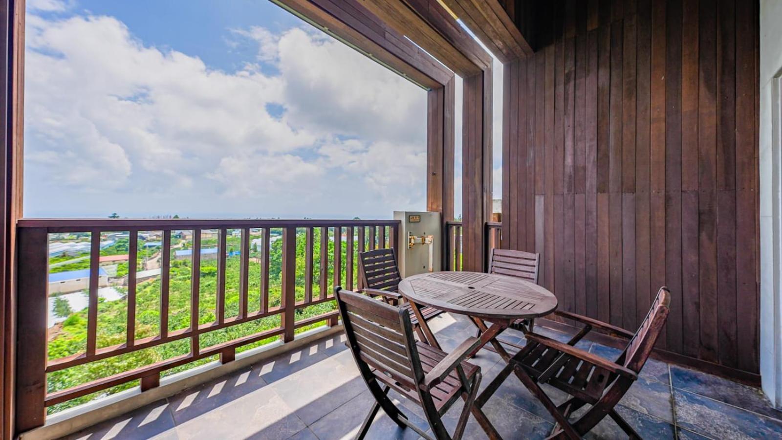 Jeju Eco Suites Seogwipo Ngoại thất bức ảnh