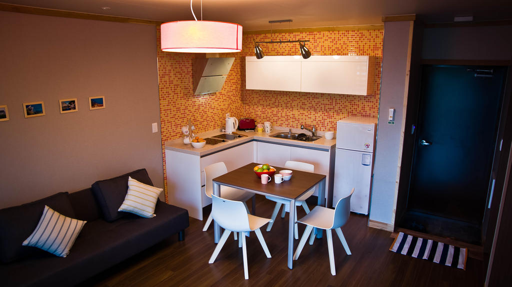 Jeju Eco Suites Seogwipo Ngoại thất bức ảnh