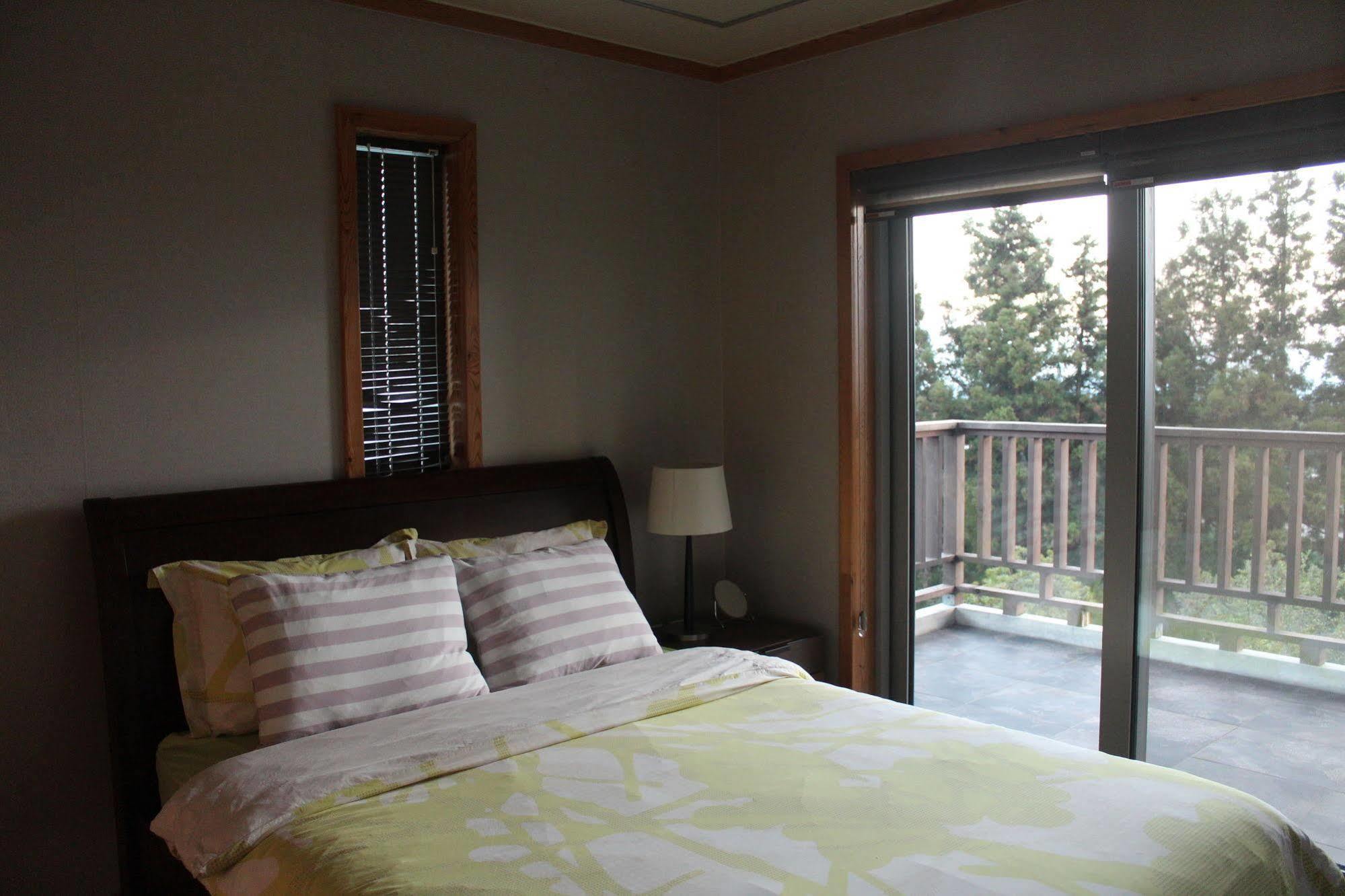 Jeju Eco Suites Seogwipo Ngoại thất bức ảnh