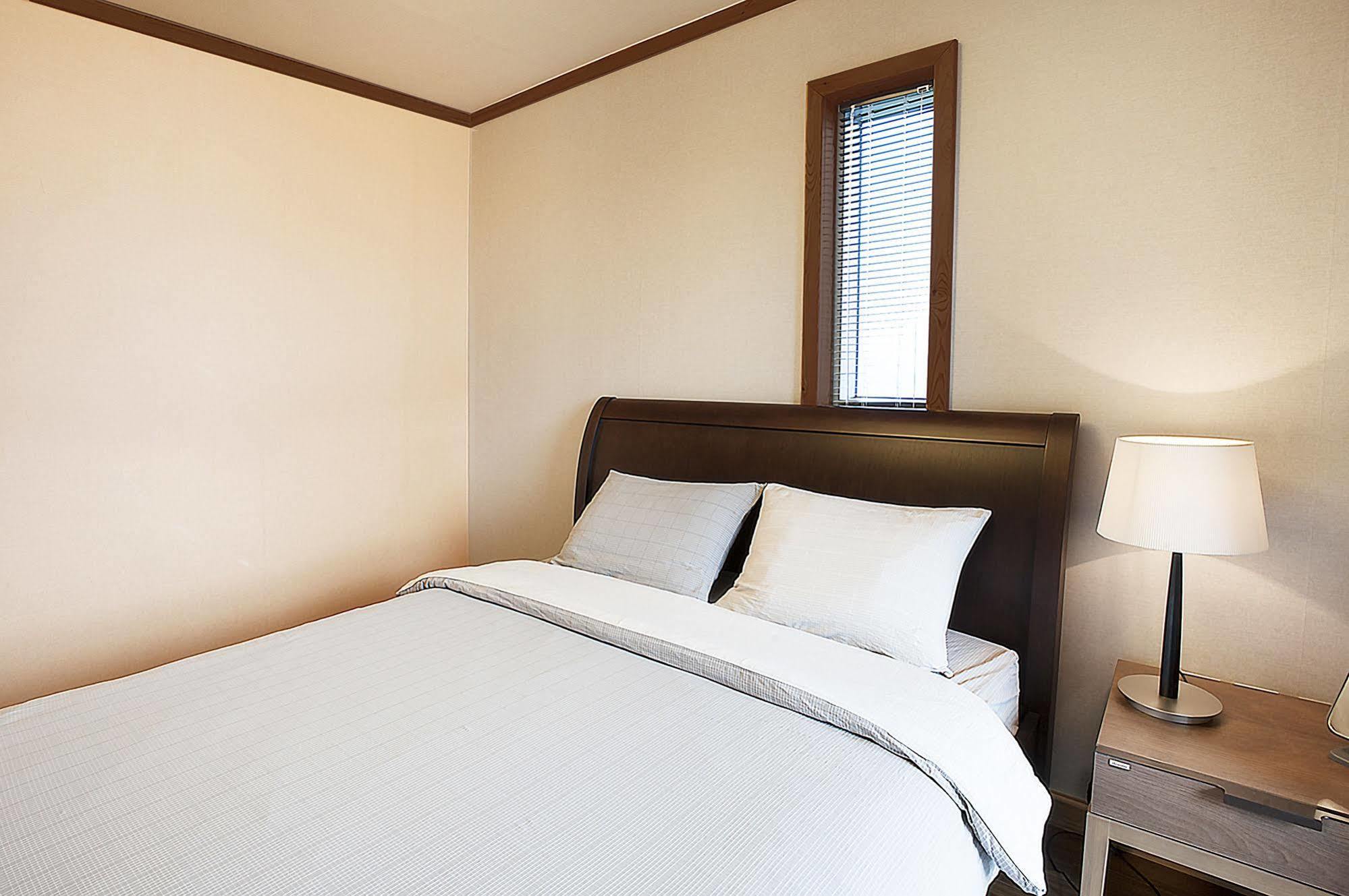 Jeju Eco Suites Seogwipo Ngoại thất bức ảnh