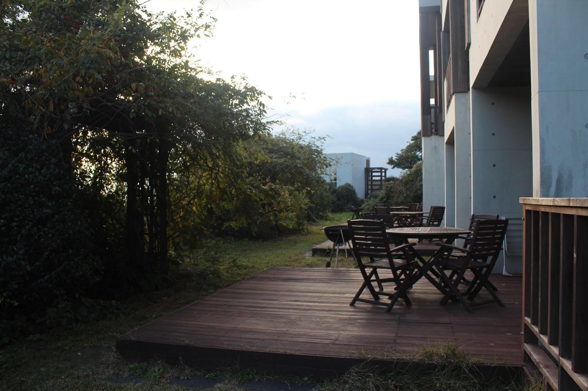 Jeju Eco Suites Seogwipo Ngoại thất bức ảnh